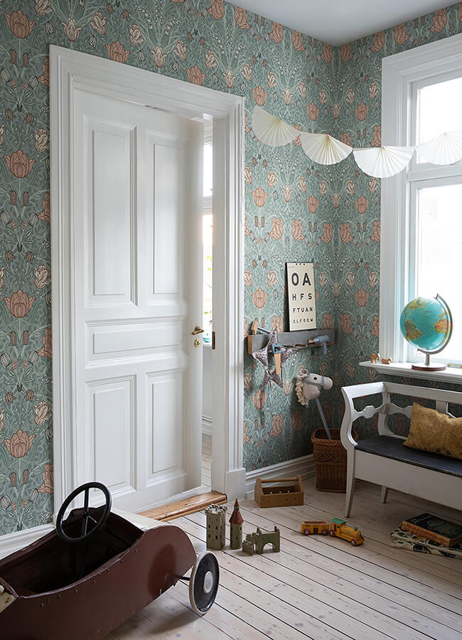 fillippa-sage-tulip-wallpaper-york-wallcoverings-4080-33010 - York Wallcoverings Papel pintado