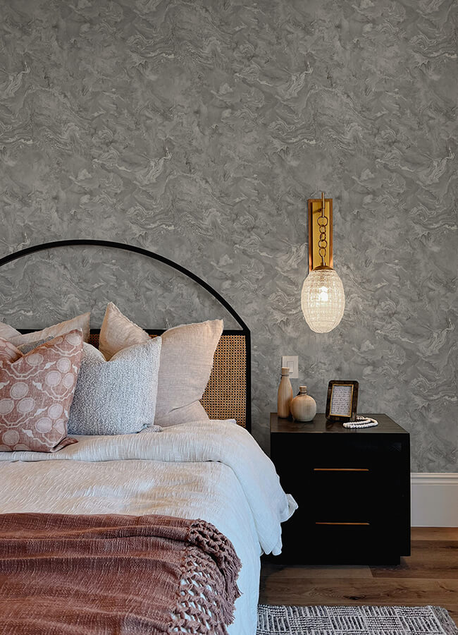 meness-grey-metallic-marbling-wallpaper-york-wallcoverings-4105-86618 - York Wallcoverings Papel pintado