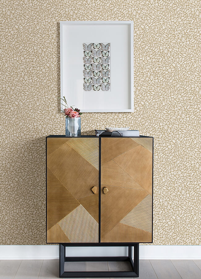 soma-gold-metallic-crackling-wallpaper-york-wallcoverings-4105-86625 - York Wallcoverings Wallpaper