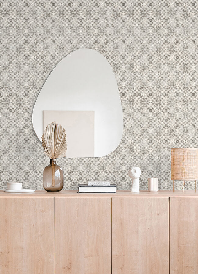 khauta-silver-floral-geometric-wallpaper-york-wallcoverings-4105-86666 - York Wallcoverings Papel pintado
