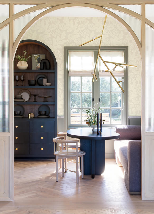 augusta-white-flock-damask-wallpaper-york-wallcoverings-4074-87376 - York Wallcoverings Wallpaper