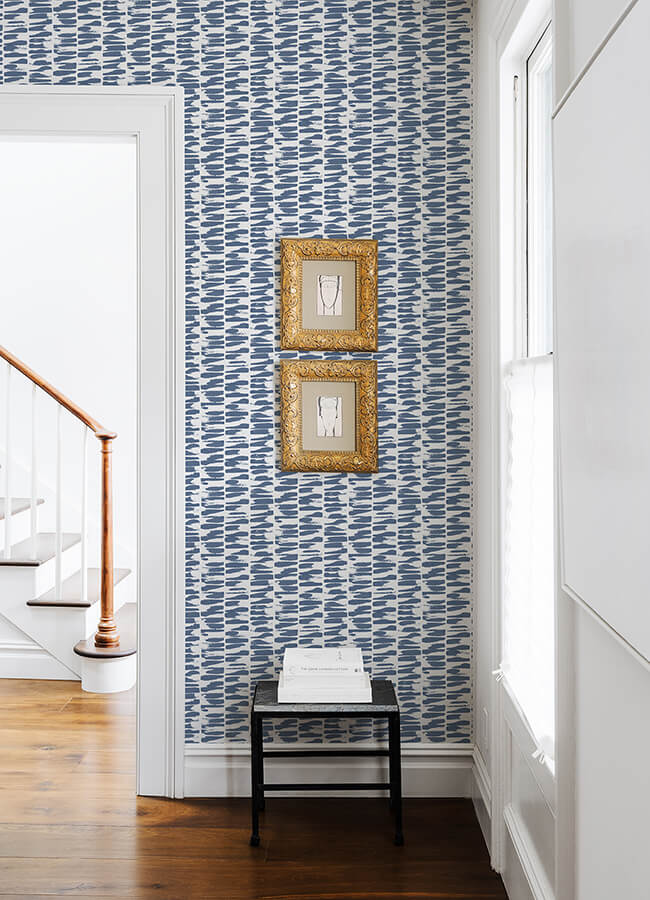 myrtle-indigo-abstract-stripe-wallpaper-york-wallcoverings-4120-26843 - York Wallcoverings Papel pintado
