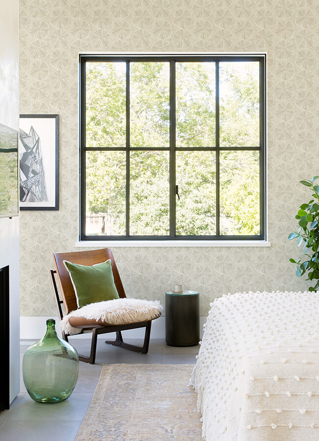 sea-biscuit-beige-sand-dollar-wallpaper-york-wallcoverings-4071-71027 - York Wallcoverings Papel pintado