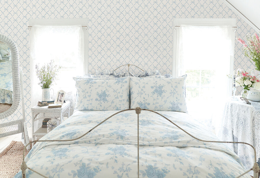 dreamy-sky-baby-bow-peel-and-stick-wallpaper-york-wallcoverings-lfs5013 - York Wallcoverings Wallpaper