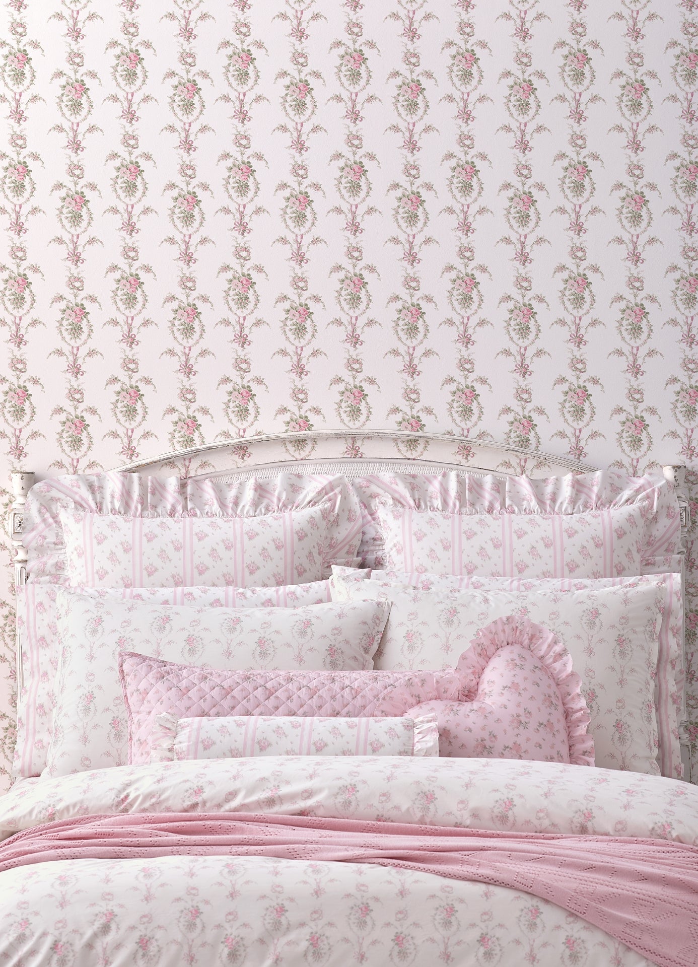 rose-cheeks-party-pink-floral-cluster-wallpaper-york-wallcoverings-ast6088