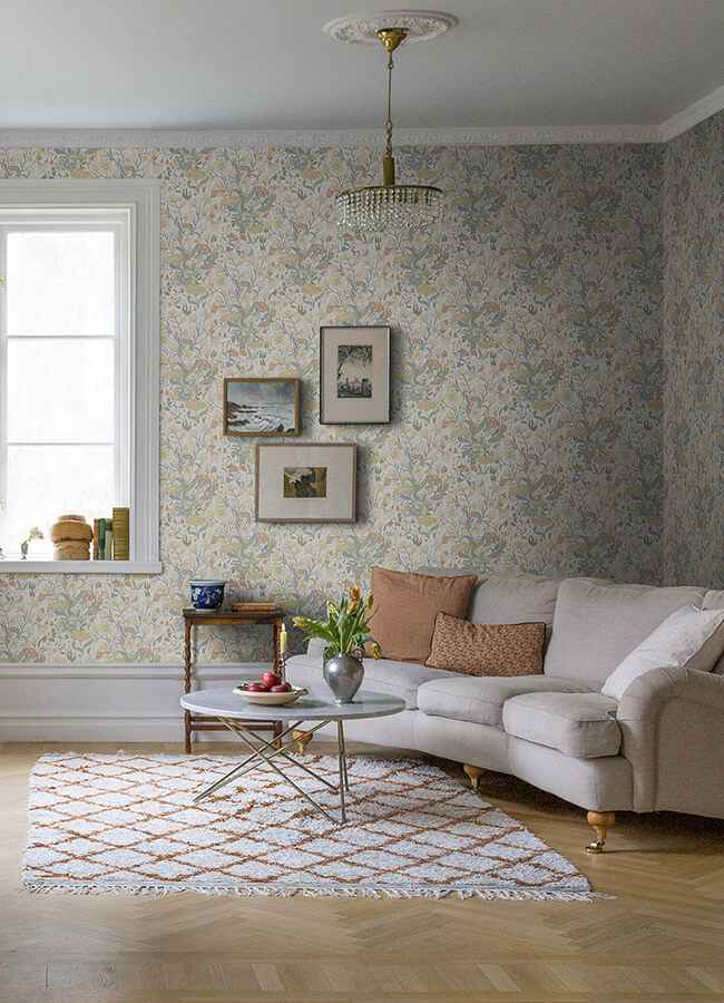Hava Neutral Meadow Flowers Wallpaper - York Wallcoverings - 4143-22011 - York Wallcoverings Wallpaper