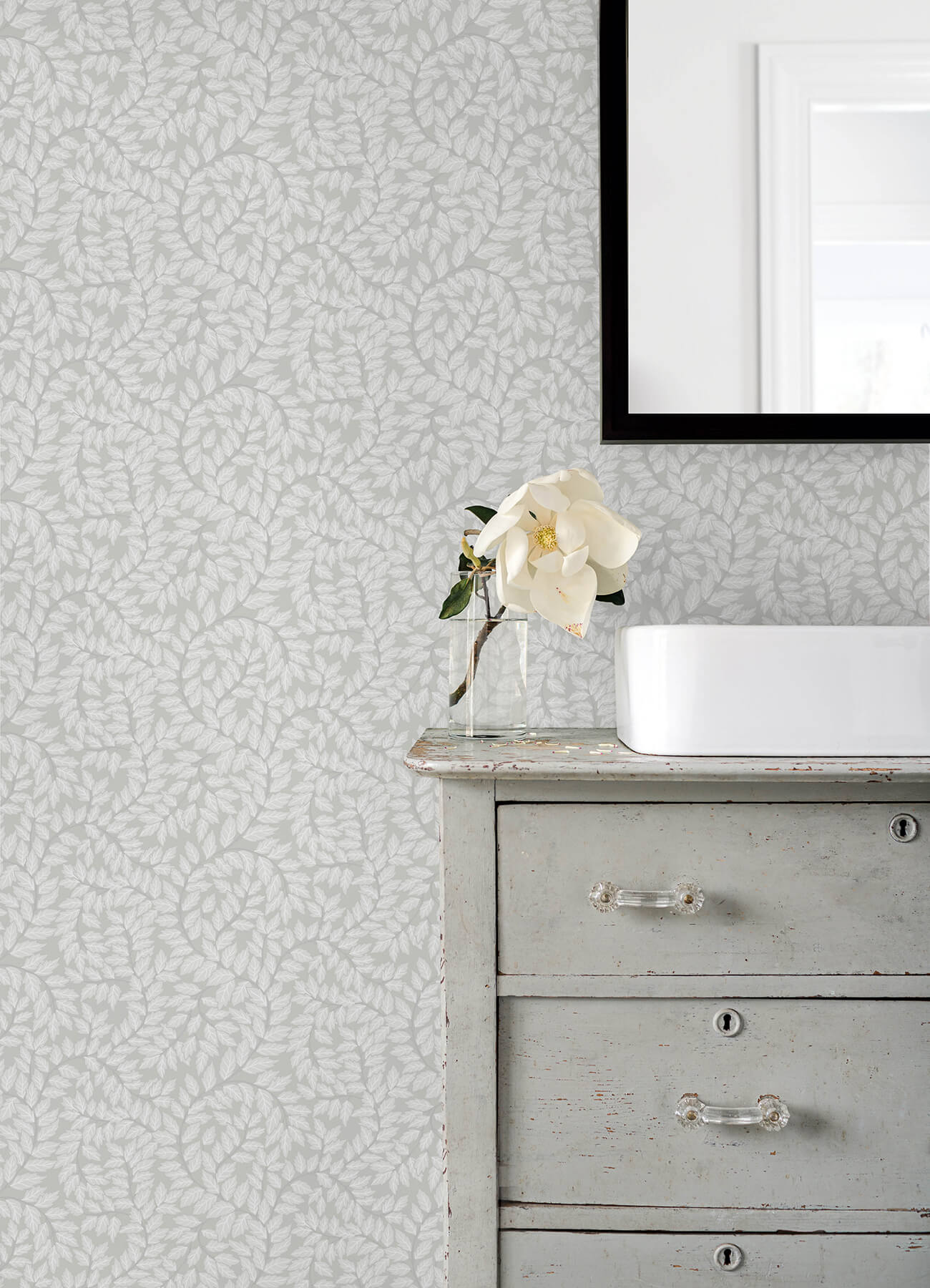 lindlv-grey-leafy-vines-wallpaper-york-wallcoverings-4143-34016 - York Wallcoverings Wallpaper
