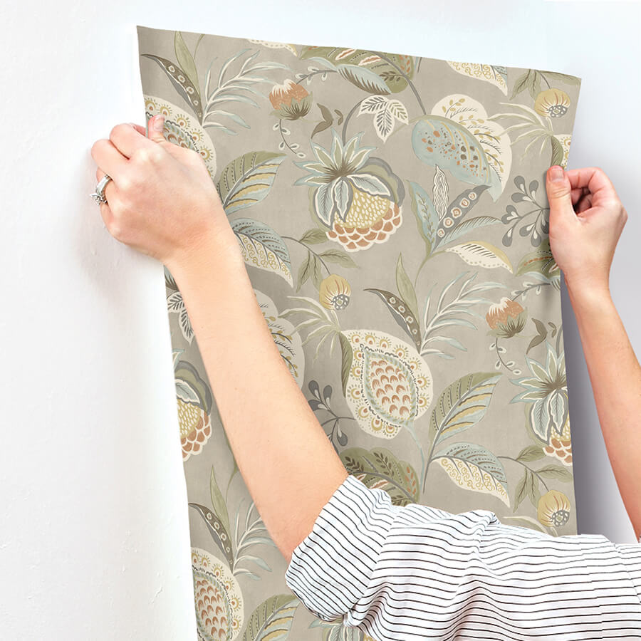 bohemian-taupe-jacobean-wallpaper-york-wallcoverings-3125-72301 - York Wallcoverings Papel pintado