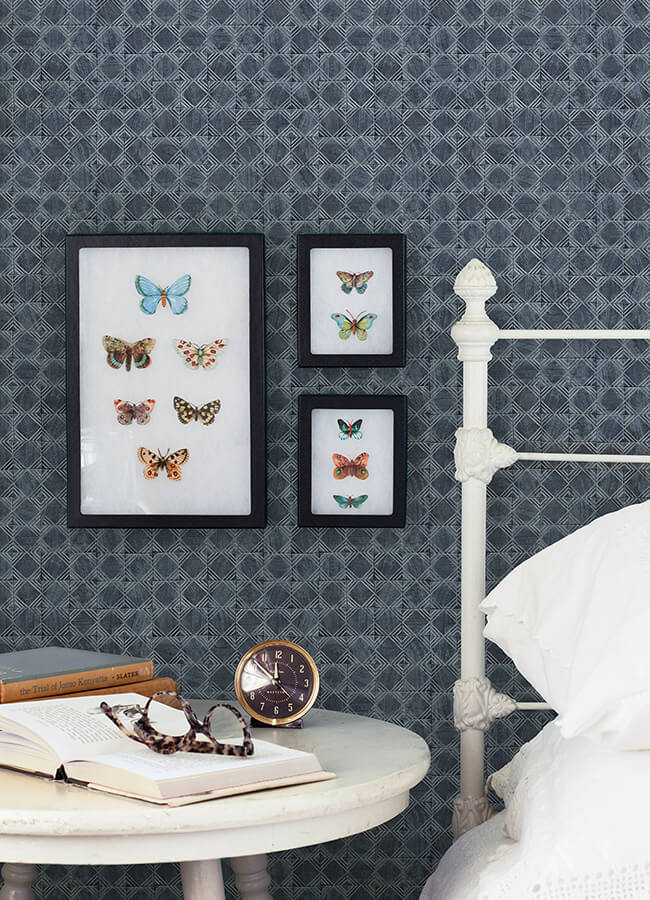 button-block-navy-geometric-wallpaper-york-wallcoverings-3125-72306 - York Wallcoverings Papel pintado