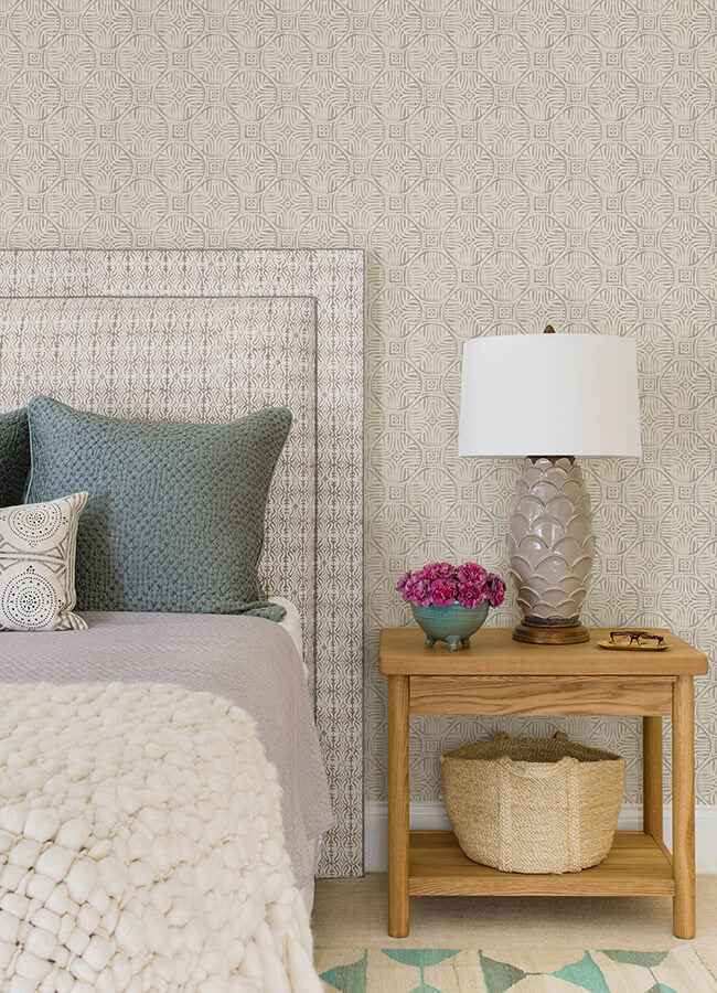 Sandee Grey Medallion Wallpaper - York Wallcoverings - 3125-72313 - York Wallcoverings Wallpaper