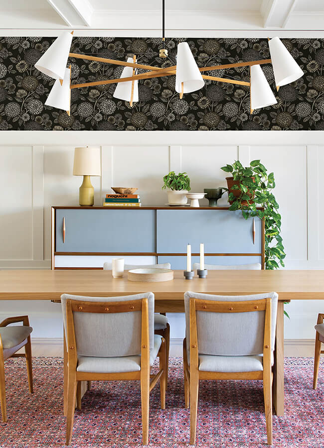 zalipie-black-floral-trail-wallpaper-york-wallcoverings-3125-72327 - York Wallcoverings Papel pintado