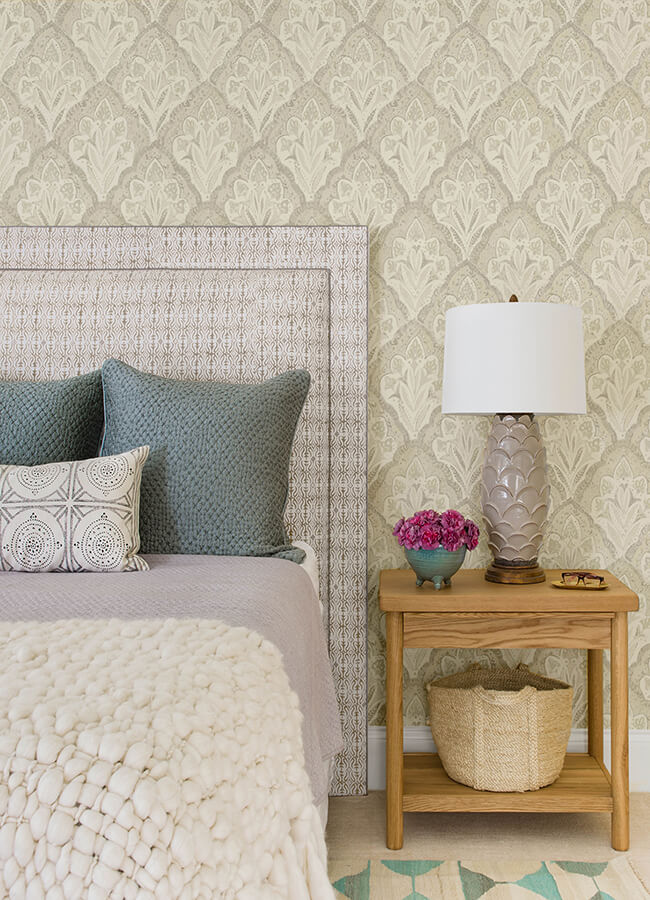 mimir-dove-quilted-damask-wallpaper-york-wallcoverings-3125-72339 - York Wallcoverings Papel pintado