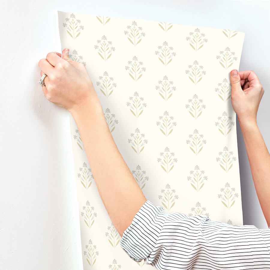 Kova Yellow Floral Crest Wallpaper - York Wallcoverings - 3125-72348 - York Wallcoverings Wallpaper
