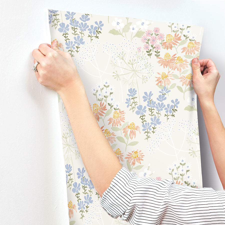 cultivate-pastel-springtime-blooms-wallpaper-york-wallcoverings-4122-27020