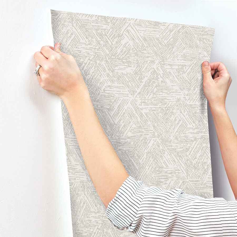 retreat-grey-quilted-geometric-wallpaper-york-wallcoverings-4122-27034 - York Wallcoverings Wallpaper