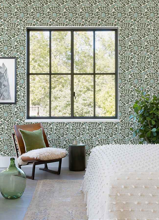 divine-green-abstract-medallion-wallpaper-york-wallcoverings-4122-27040 - York Wallcoverings Wallpaper