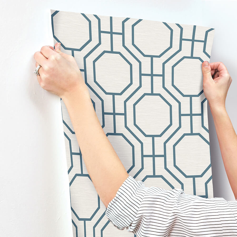 manor-blue-geometric-trellis-wallpaper-york-wallcoverings-4122-27048 - York Wallcoverings Wallpaper