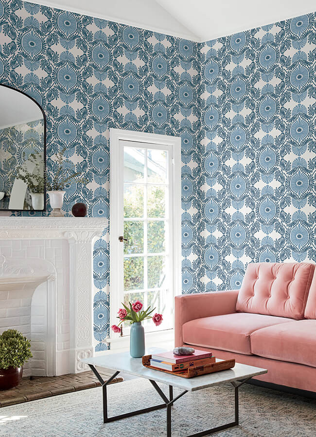 villa-blue-embellished-ogee-wallpaper-york-wallcoverings-4122-72401 - York Wallcoverings Wallpaper