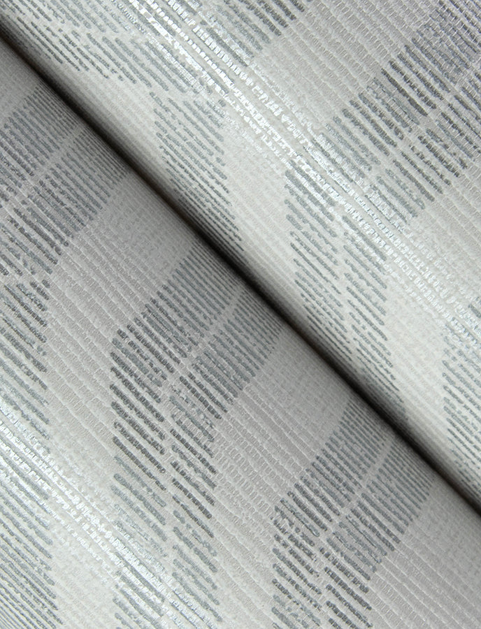 burton-silver-modern-ogee-wallpaper-york-wallcoverings-4141-27104