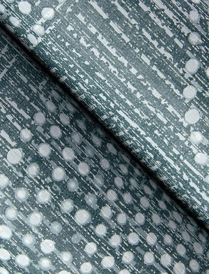 salma-denim-medallion-wallpaper-york-wallcoverings-4141-27123