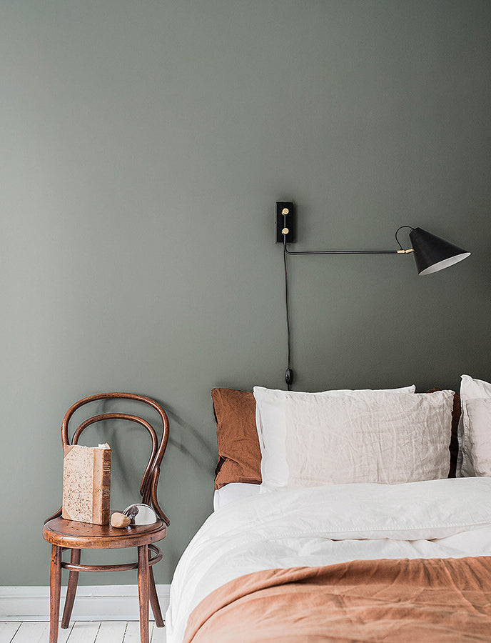parget-avokado-green-textured-wallpaper-york-wallcoverings-4153-77002