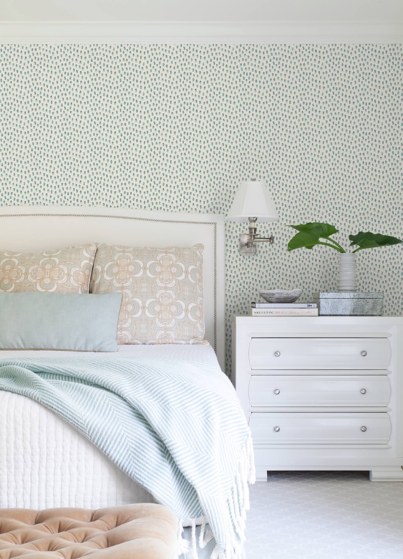sand-drips-aqua-painted-dots-wallpaper-york-wallcoverings-4071-71061 - York Wallcoverings Papel pintado