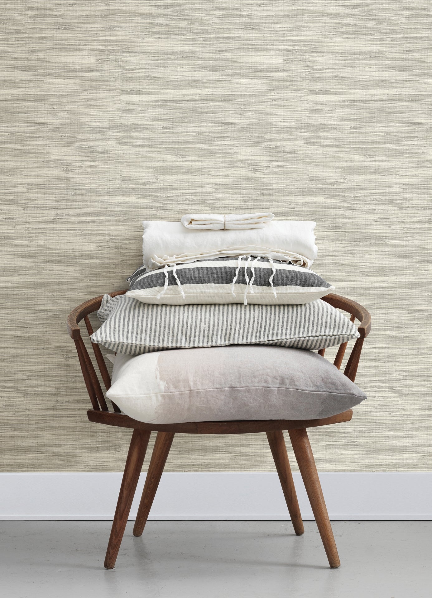 grassweave-light-grey-imitation-grasscloth-wallpaper-york-wallcoverings-4071-71065 - York Wallcoverings Wallpaper
