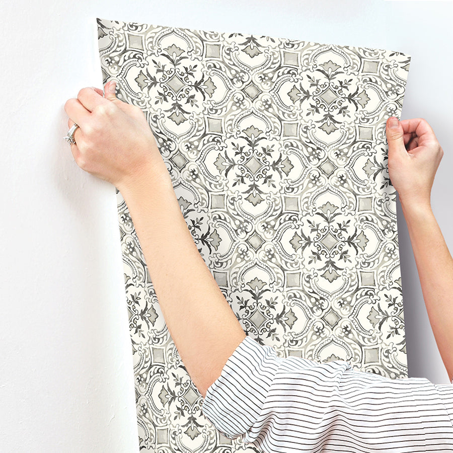 marjoram-black-floral-tile-wallpaper-york-wallcoverings-4134-72512