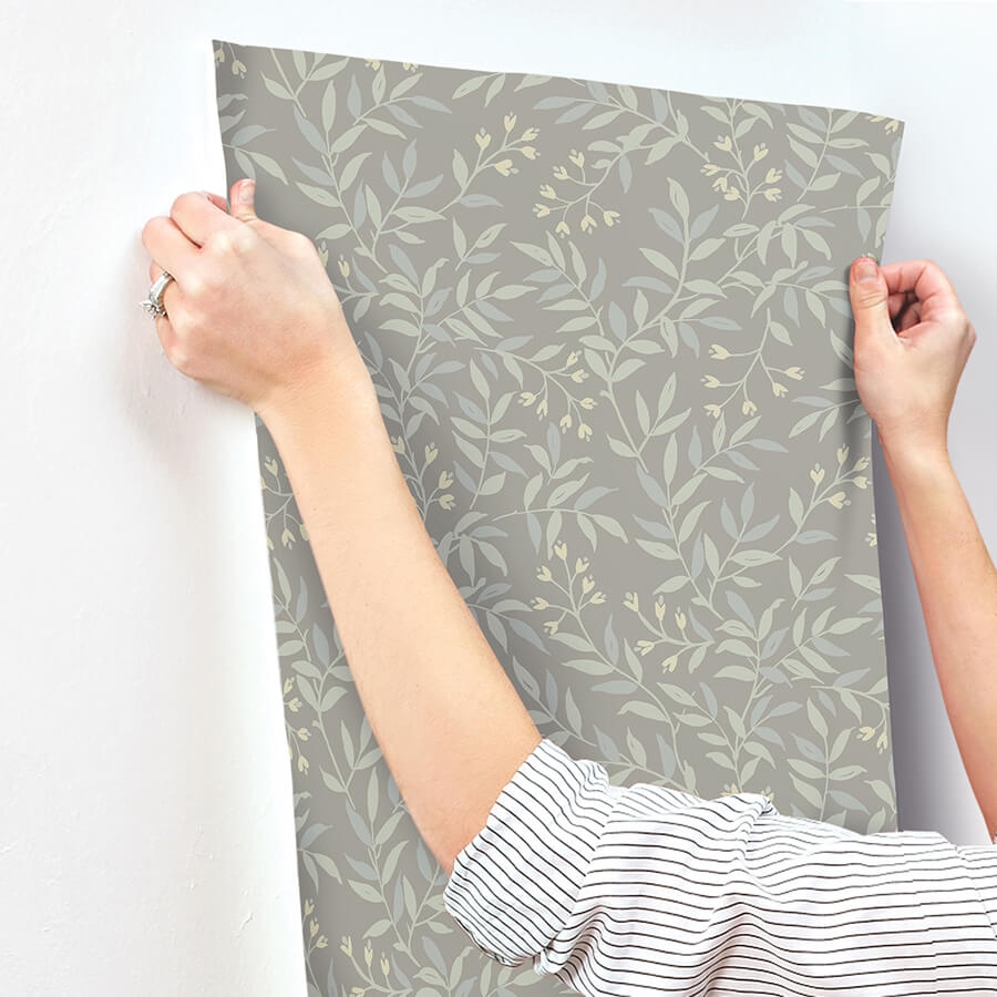 senna-silver-budding-vines-wallpaper-york-wallcoverings-4134-72522 - York Wallcoverings Wallpaper