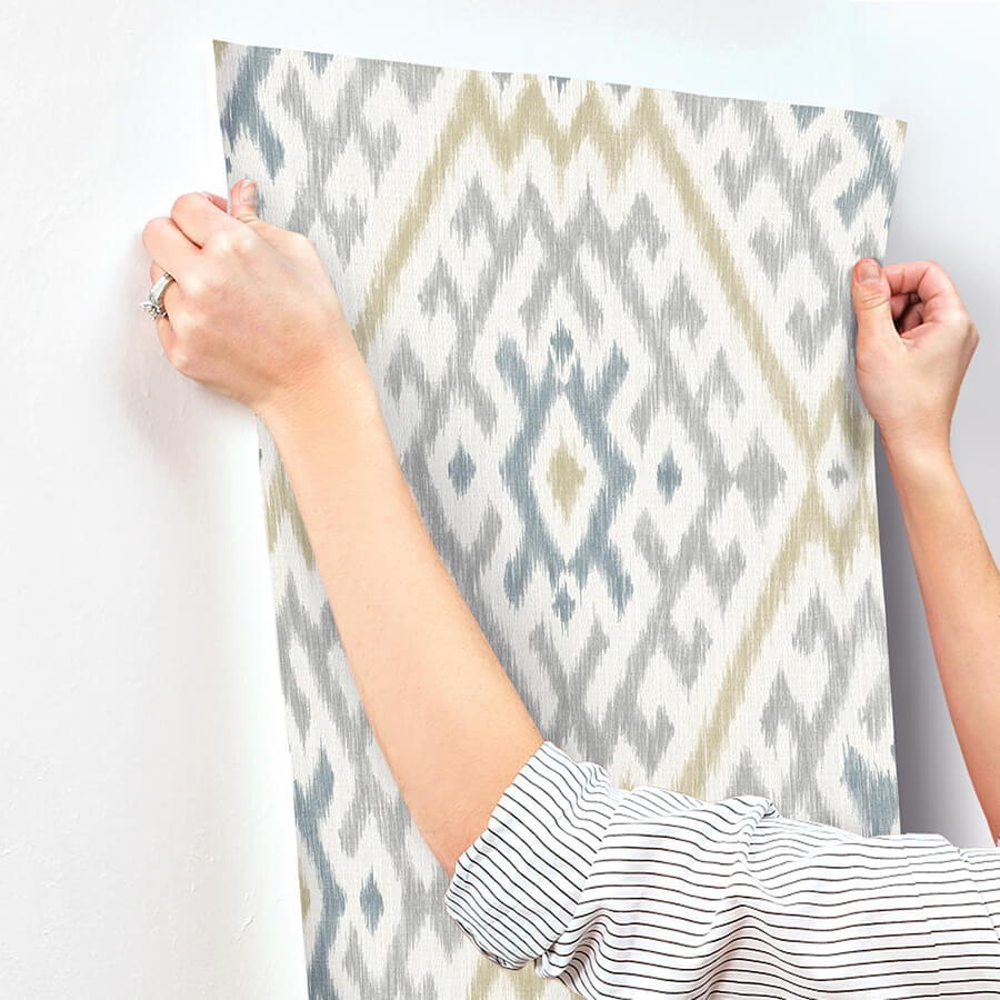 solola-chartreuse-ikat-wallpaper-york-wallcoverings-4146-27235 - York Wallcoverings Papel pintado