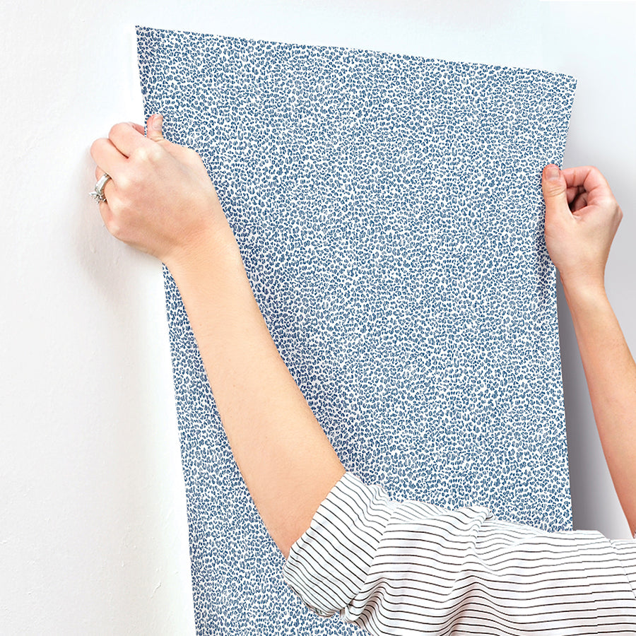 soul-indigo-animal-print-wallpaper-york-wallcoverings-4146-27268