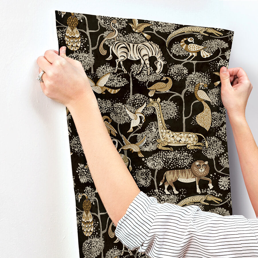 rigby-black-jungle-animals-wallpaper-york-wallcoverings-4135-27287 - York Wallcoverings Wallpaper