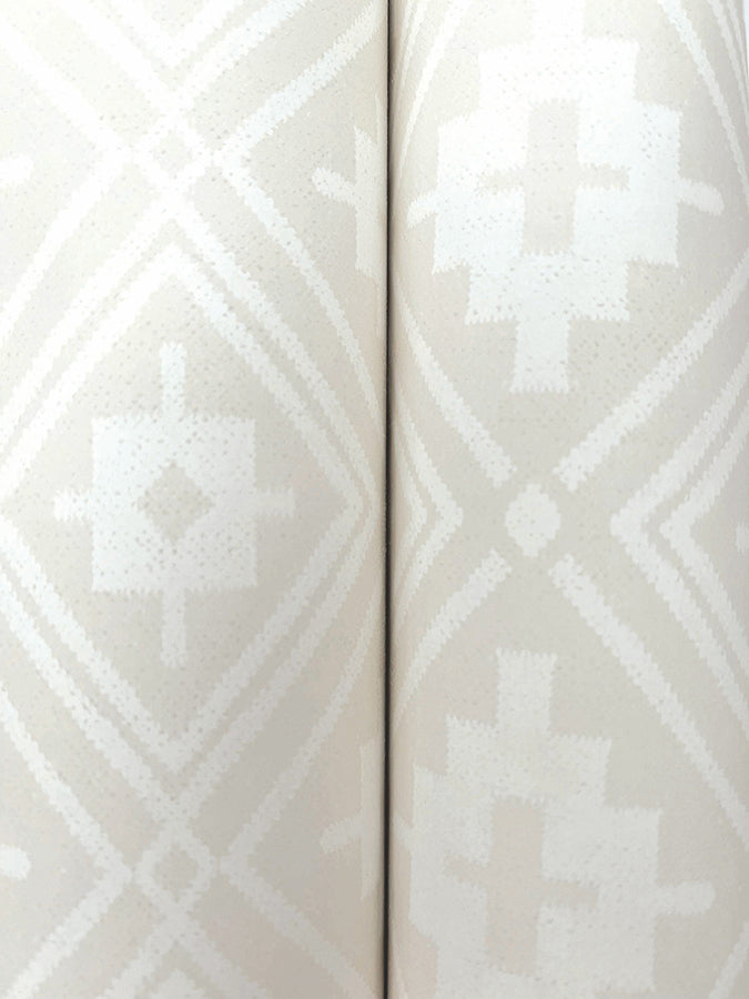 camp-blanket-cream-wallpaper-york-wallcoverings-4142-72661