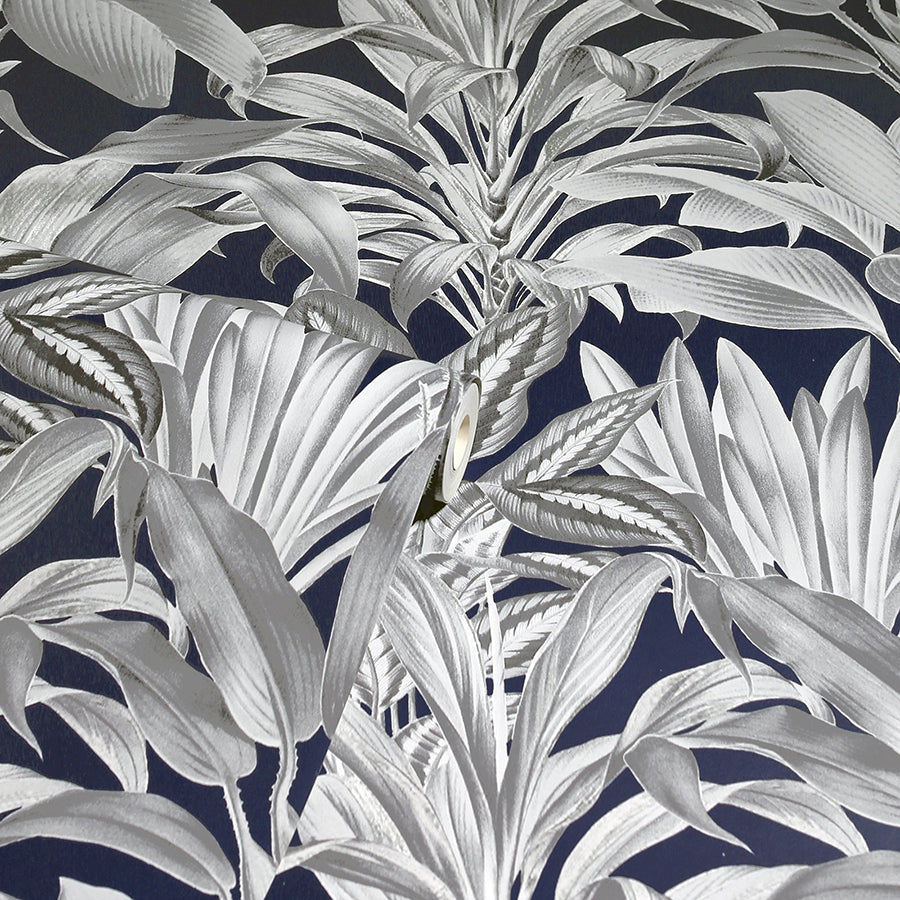 alice-navy-greenhouse-wallpaper-york-wallcoverings-ah909501 - York Wallcoverings Wallpaper
