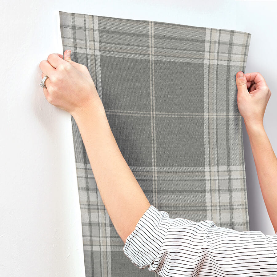 westley-grey-plaid-wallpaper-york-wallcoverings-4147-27384 - York Wallcoverings Papel pintado
