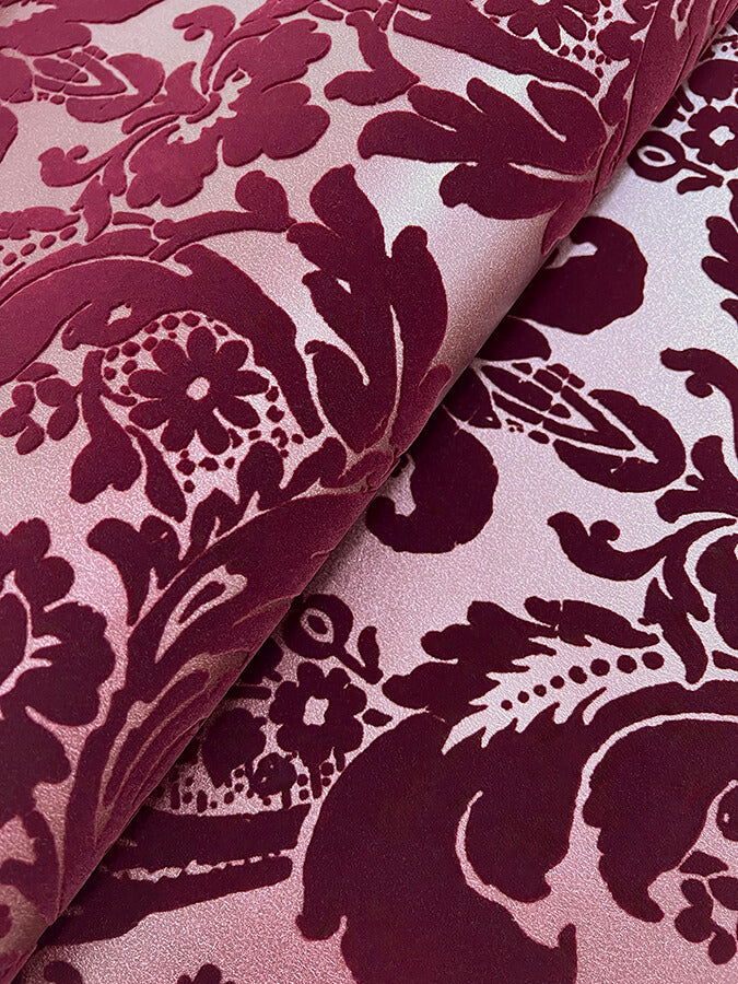 shadow-merlot-flocked-damask-wallpaper-york-wallcoverings-4147-87315 - York Wallcoverings Papel pintado