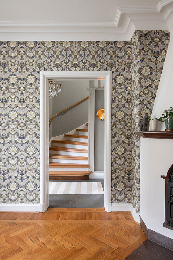 myrtle-blue-floral-ogee-wallpaper-york-wallcoverings-4171-82061