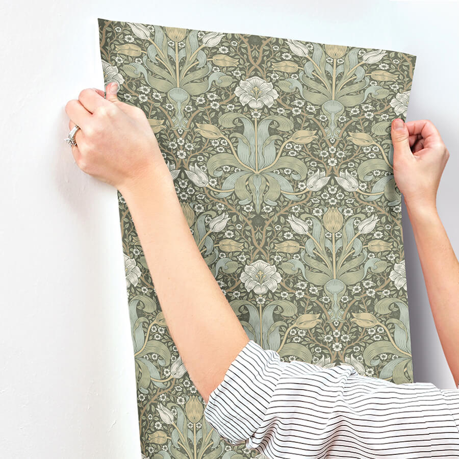 spring-thicket-green-tulip-damask-wallpaper-york-wallcoverings-4171-82067 - York Wallcoverings Wallpaper