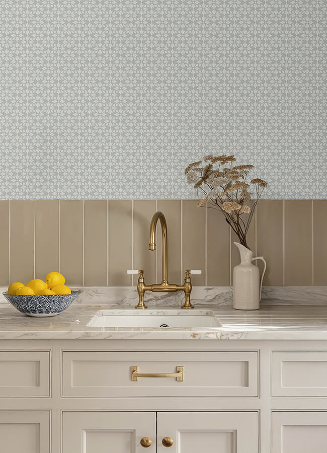 phlox-light-blue-floral-stamp-wallpaper-york-wallcoverings-4148-27452 - York Wallcoverings Papel pintado