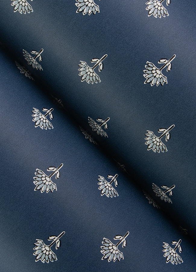 surdiva-indigo-floral-fan-wallpaper-york-wallcoverings-4148-27461