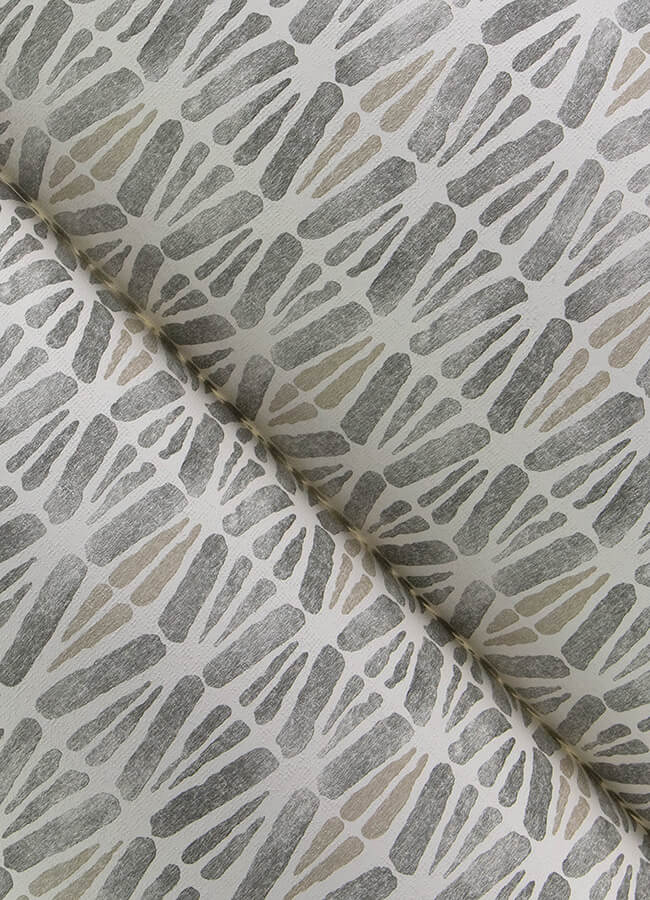 nabi-charcoal-geometric-wallpaper-york-wallcoverings-4148-27463 - York Wallcoverings Papel pintado