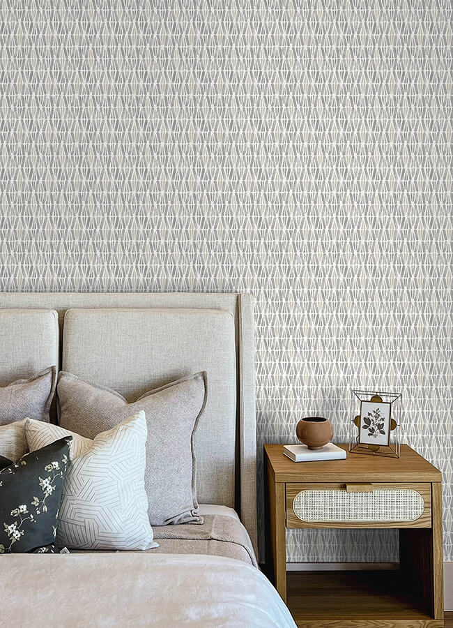 nabi-charcoal-geometric-wallpaper-york-wallcoverings-4148-27463 - York Wallcoverings Papel pintado