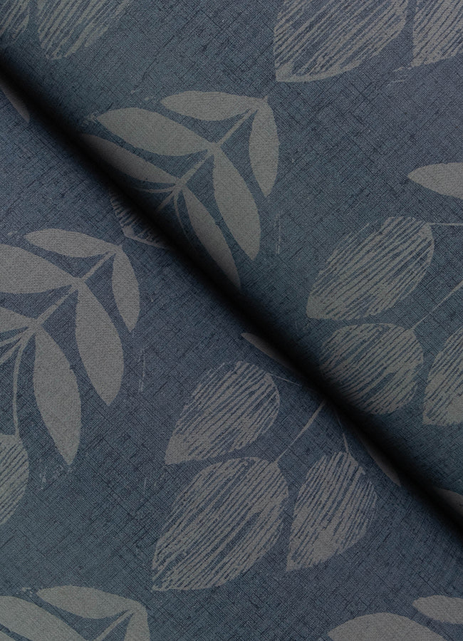 garland-denim-block-tulip-wallpaper-york-wallcoverings-4148-27473
