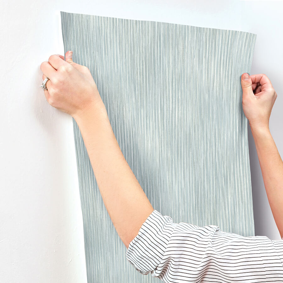 largo-turquoise-striated-wallpaper-york-wallcoverings-4172-27522 - York Wallcoverings Papel pintado