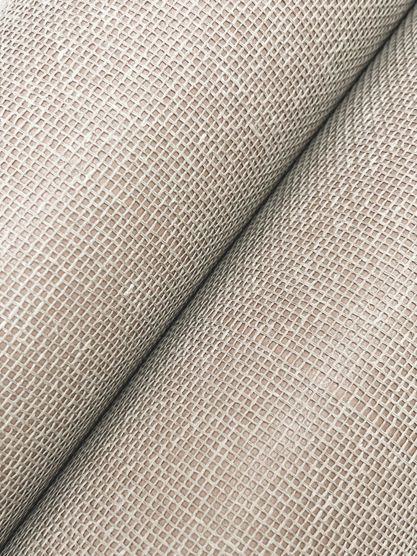 huri-wallpaper-taupe-york-wallcoverings-mx9601