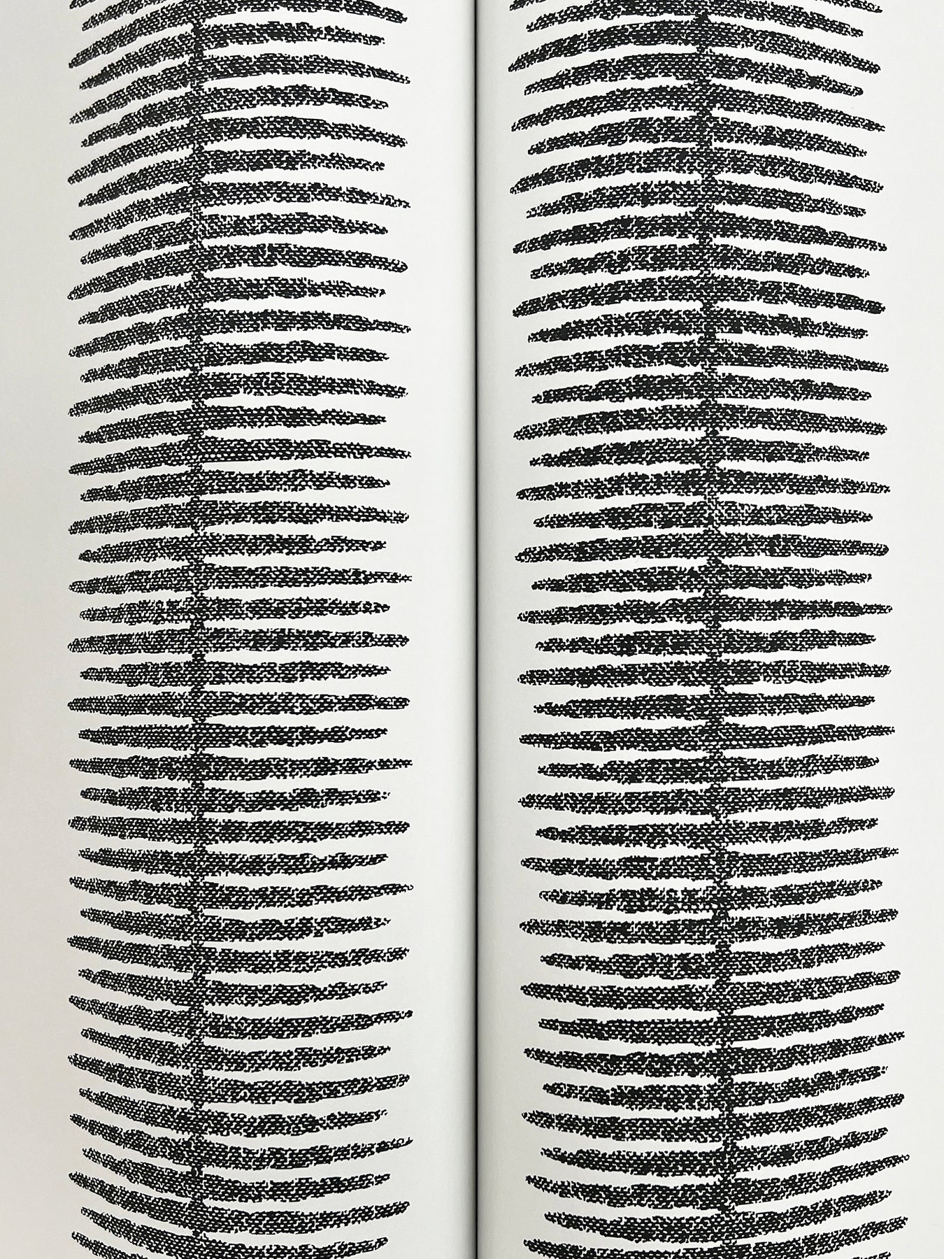 tandem-stripe-wallpaper-black-york-wallcoverings-mx9615