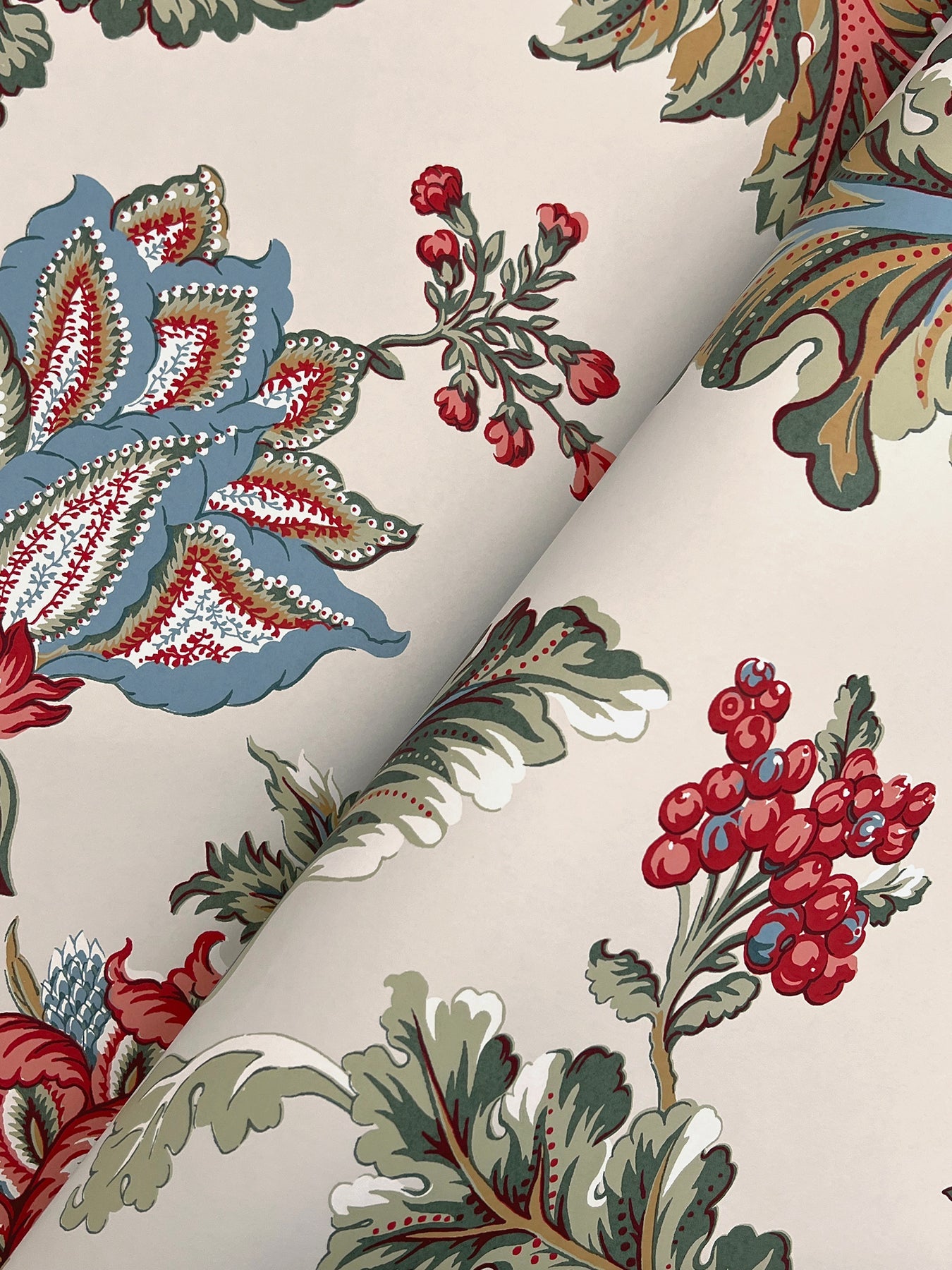 monroe-wallpaper-cherry-york-wallcoverings-mx9623w