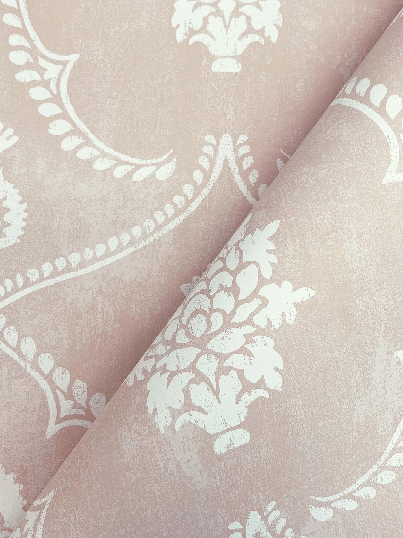royal-damask-wallpaper-blush-york-wallcoverings-mx9646