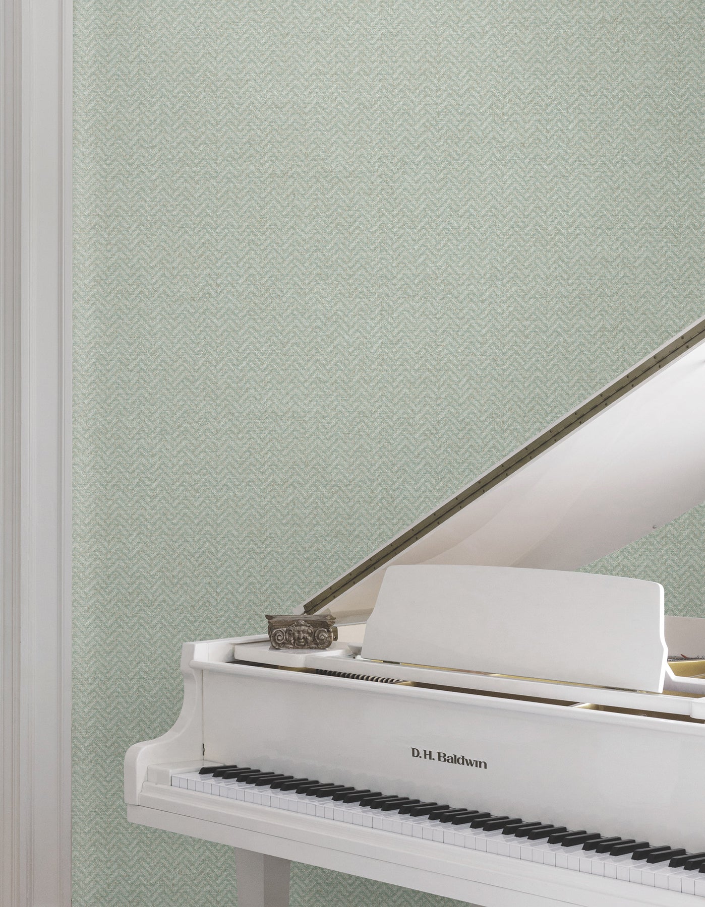 regent-wallpaper-jade-york-wallcoverings-mx9672