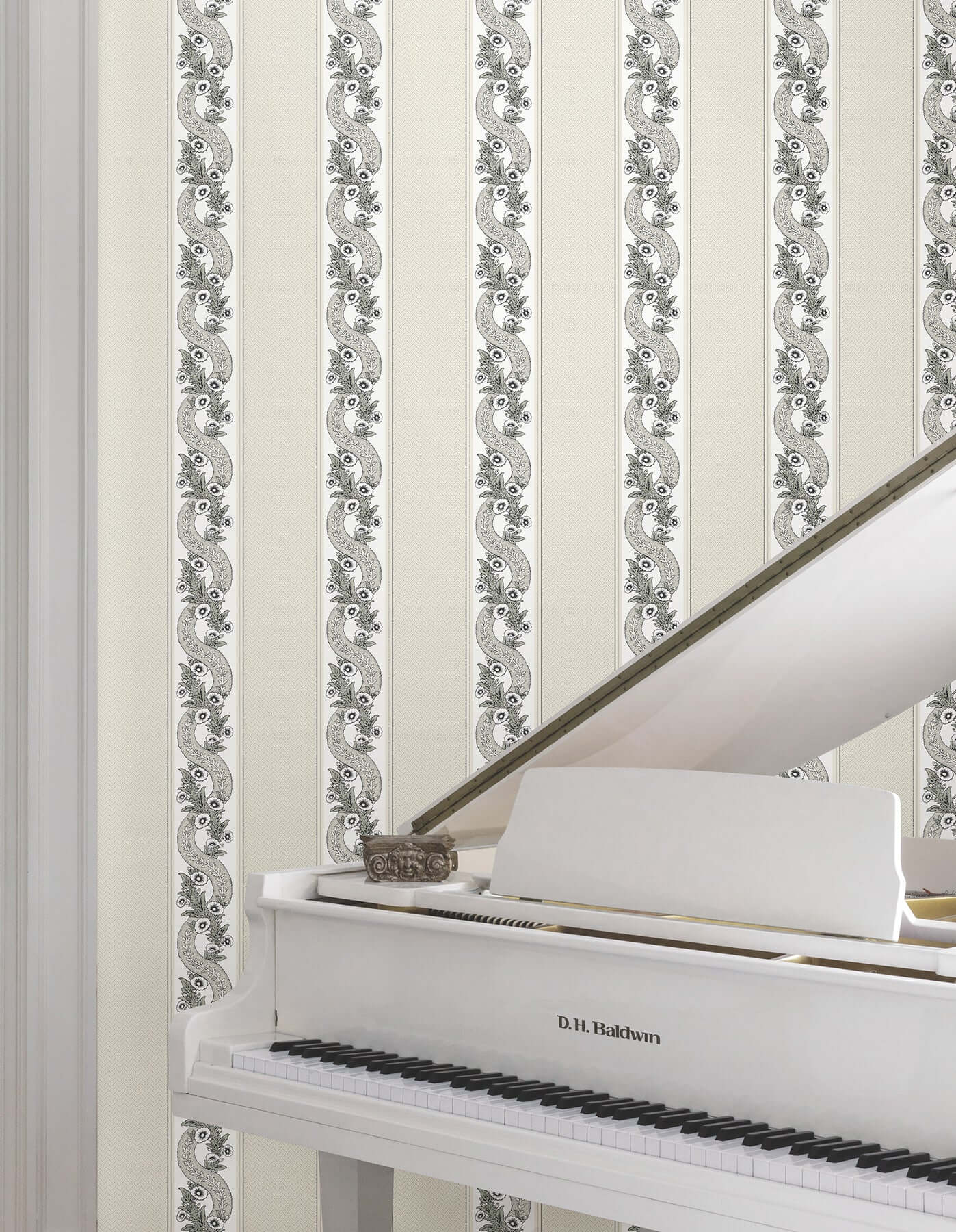 abbeys-garland-black-white-wallpaper-york-wallcoverings-mx9691 - York Wallcoverings Wallpaper
